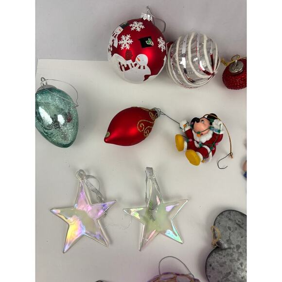 Lot of 22 Holiday Ornaments Christmas Stars Sphere Santa Metal Bundle - Picture 3 of 15